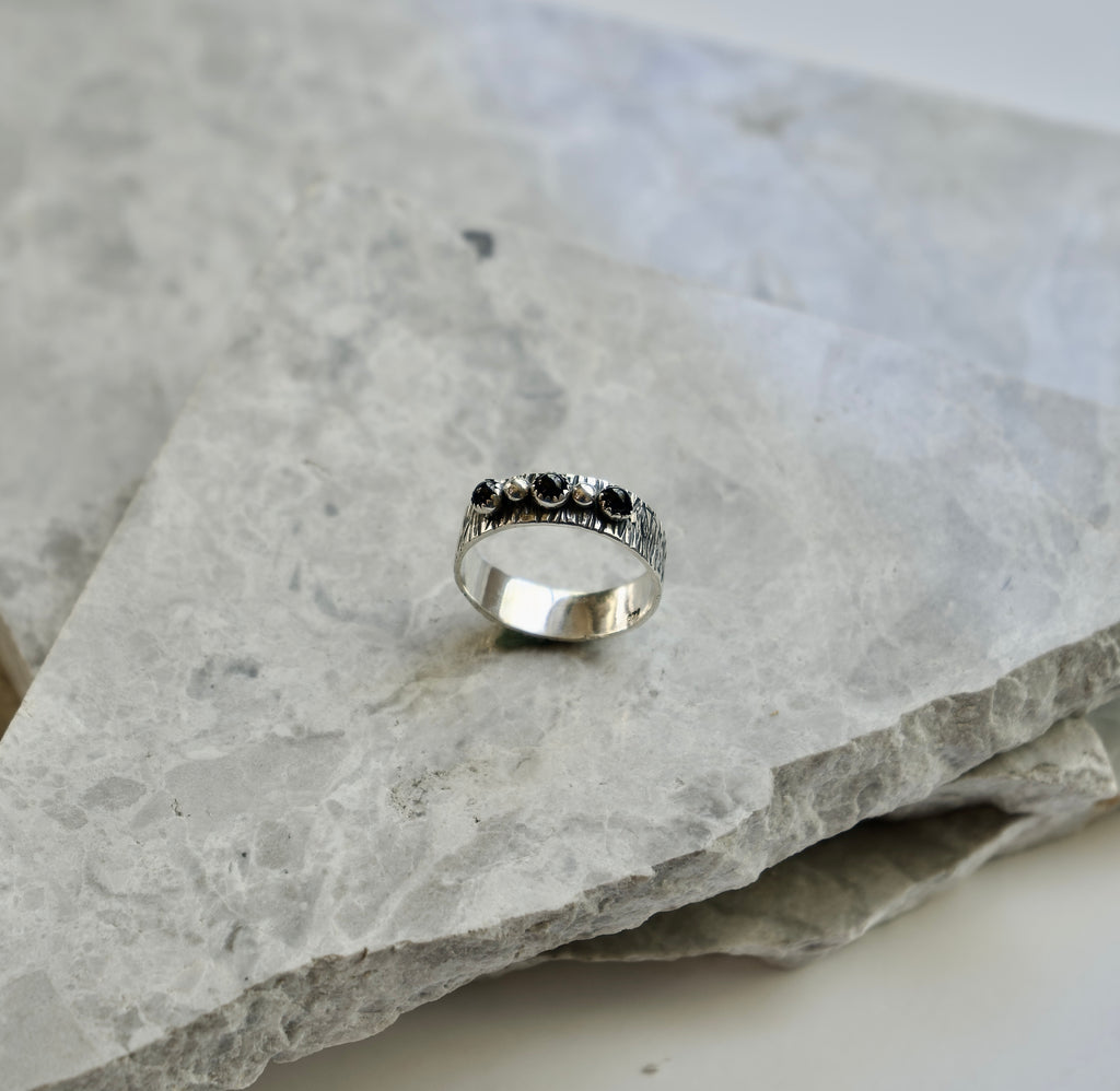 SIlver Onyx Ring