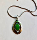 JADE PENDANT WITH SPARKLING CHAIN